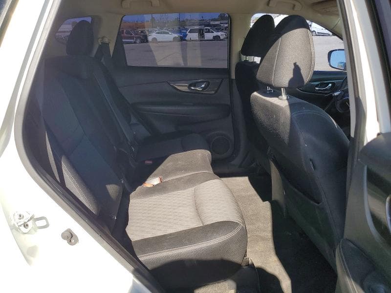 2017 NISSAN ROGUE SV 10