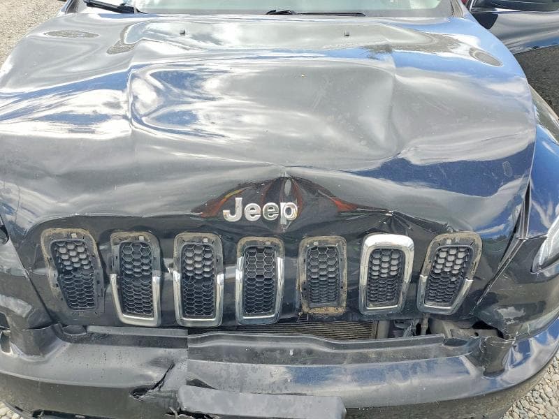 2018 JEEP CHEROKEE LATITUDE 11