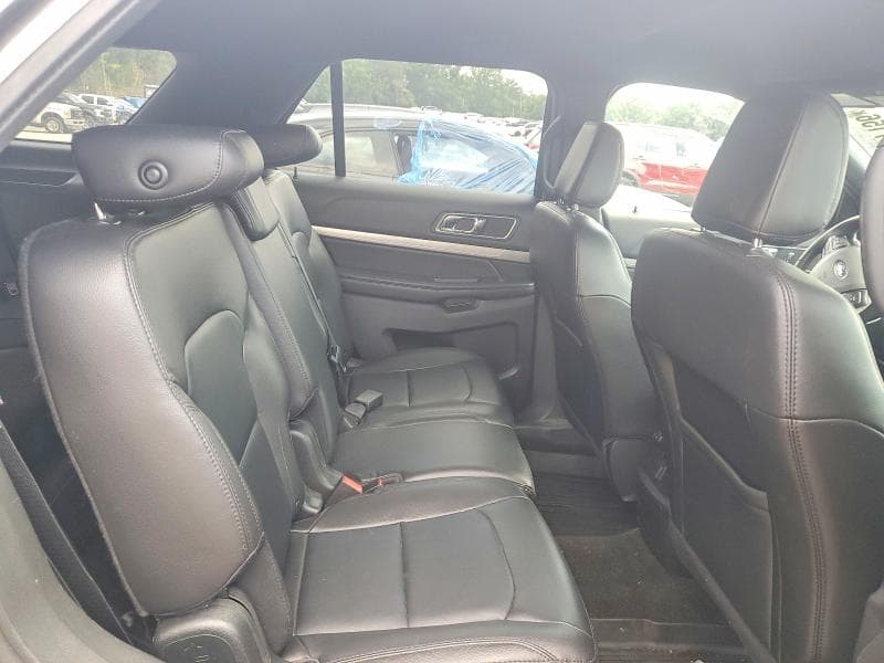 2018 FORD EXPLORER XLT 11