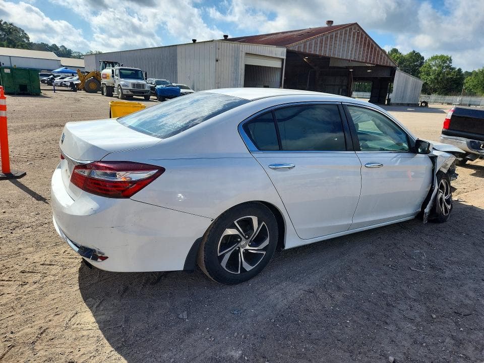 2017 HONDA ACCORD LX 3