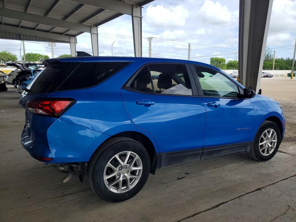 2024 CHEVROLET EQUINOX LS 3