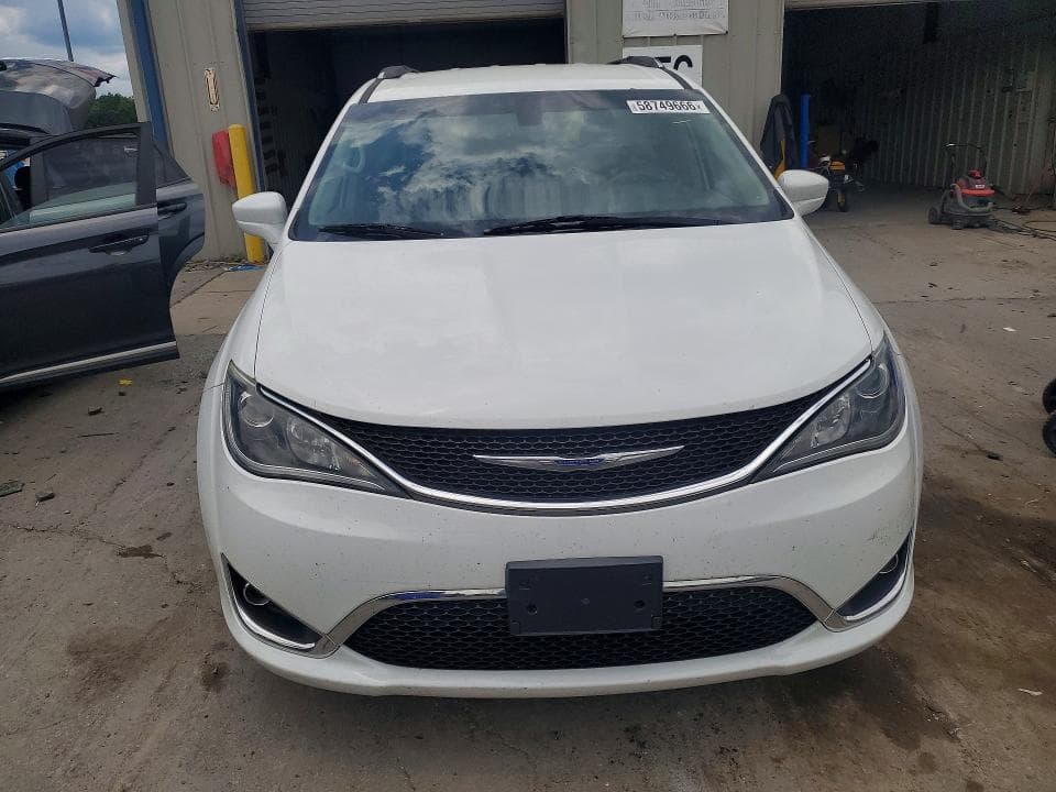 2020 CHRYSLER PACIFICA TOURING L 5