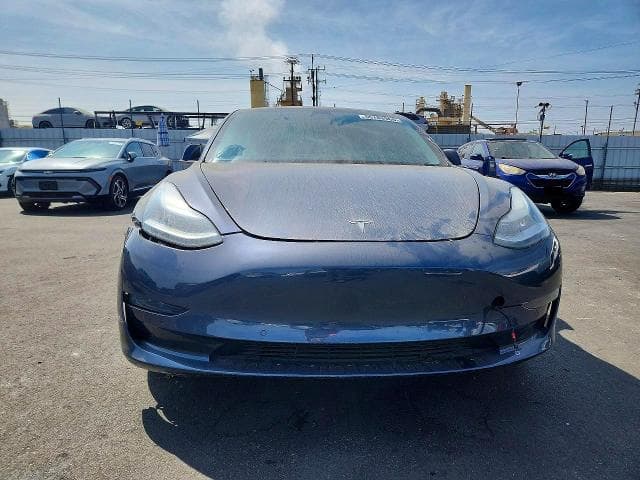 2019 TESLA MODEL 3 5
