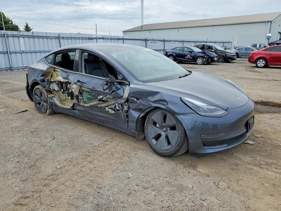 2022 TESLA MODEL 3 4