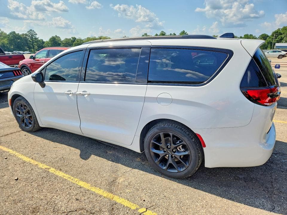 2024 CHRYSLER PACIFICA LIMITED 2