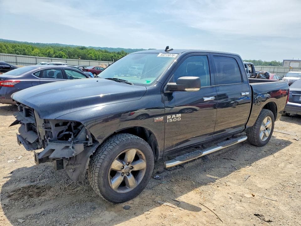 2016 RAM 1500 SLT - 1