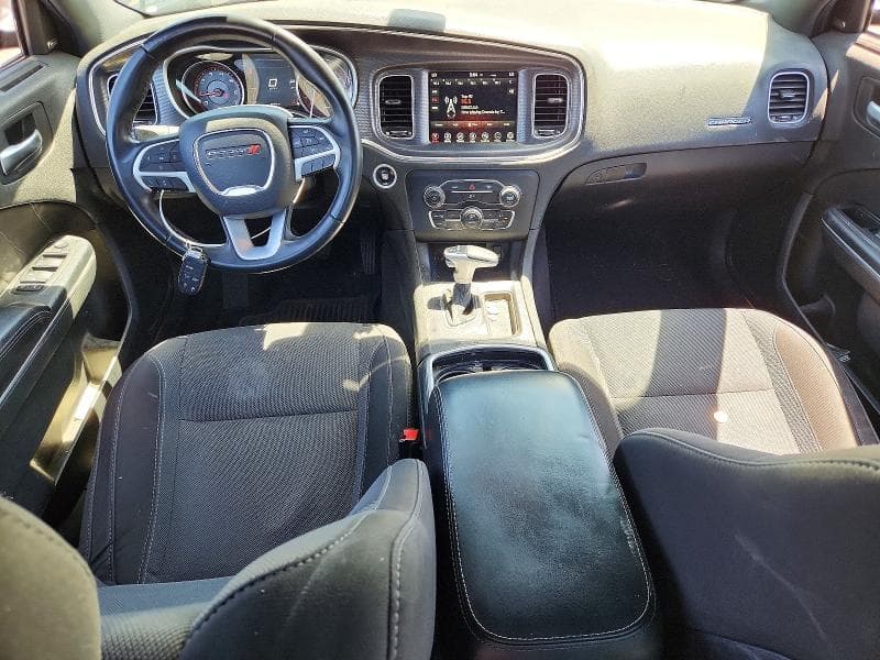 2017 DODGE CHARGER SXT 8