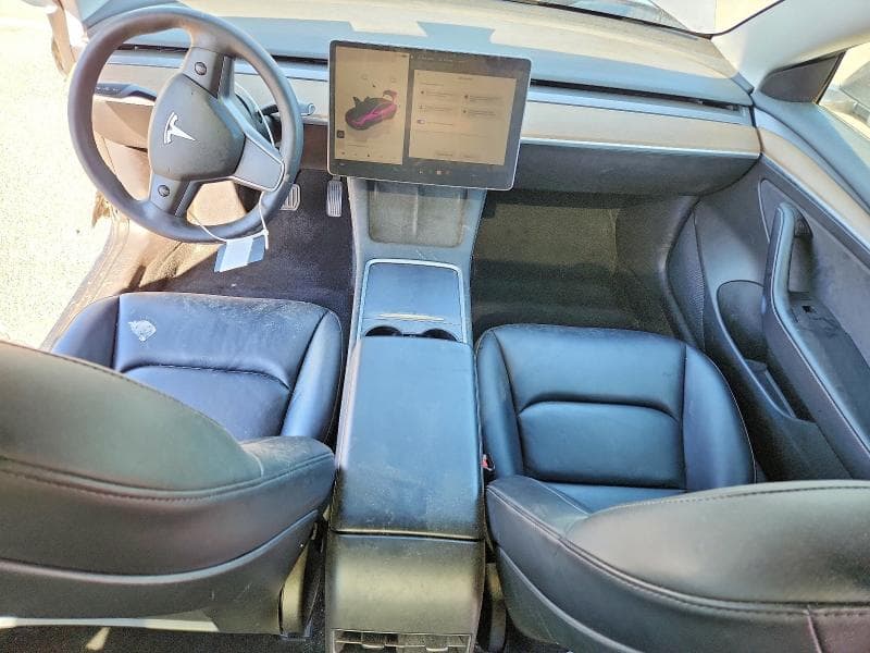 2023 TESLA MODEL 3 8