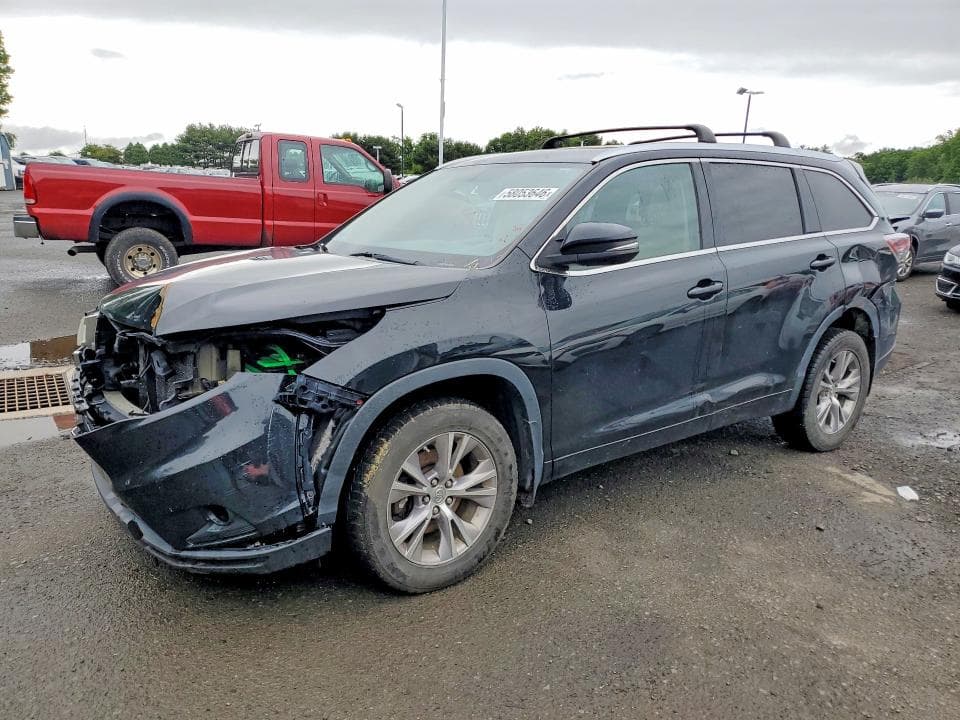 2014 TOYOTA HIGHLANDER