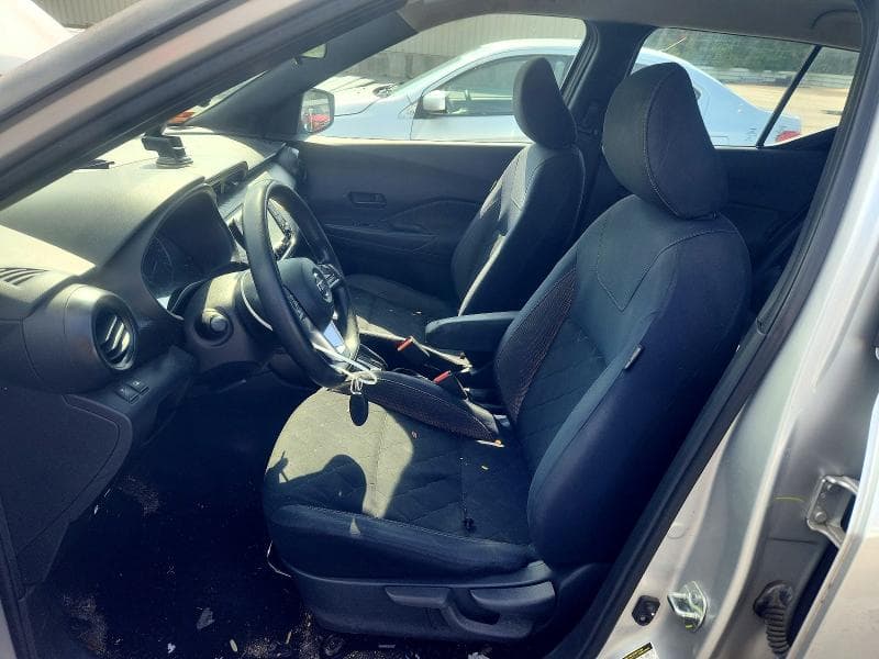 2018 NISSAN KICKS S 7