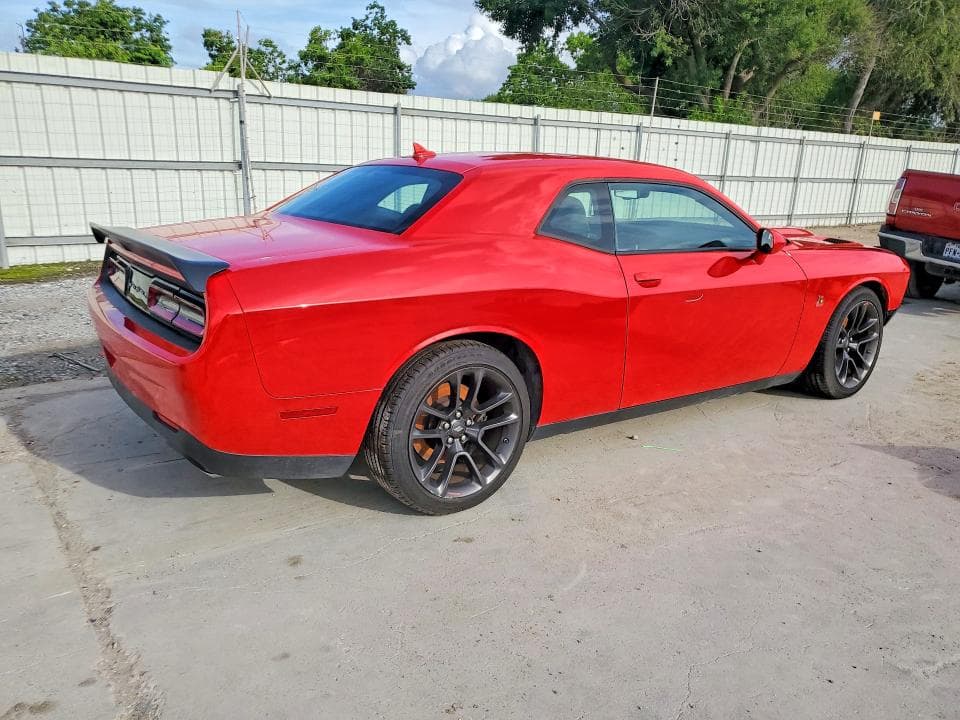 2021 DODGE CHALLENGER R 3
