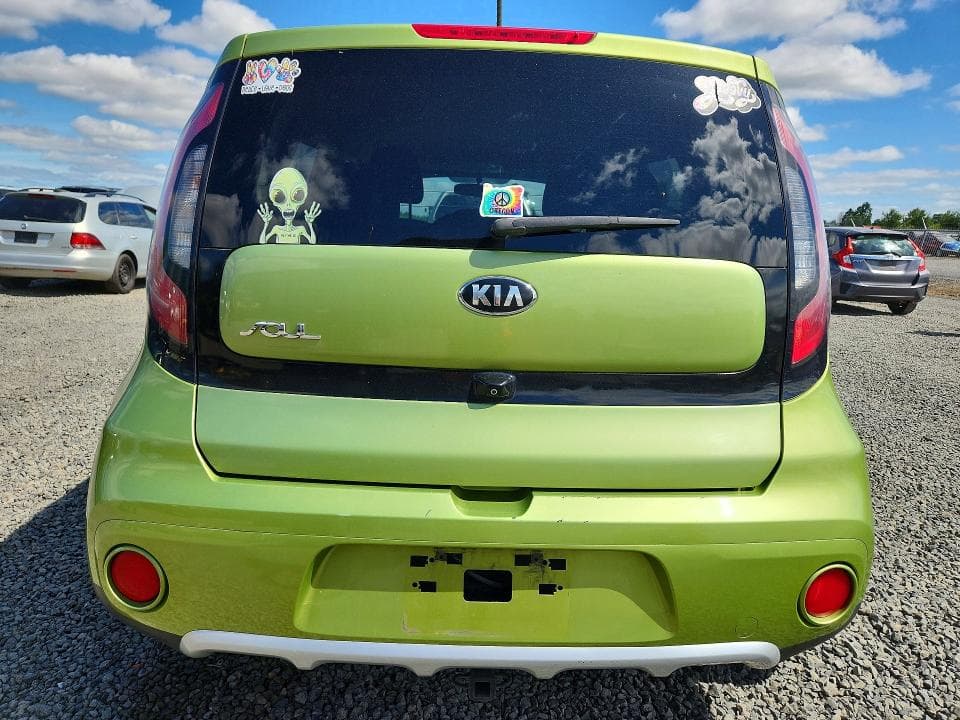 2017 KIA SOUL + 6