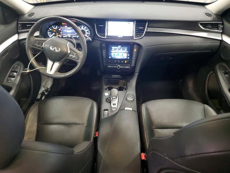 2021 INFINITI QX50 ESSENTIAL 8