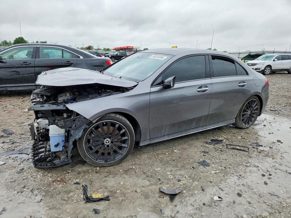 2019 MERCEDES-BENZ A 220 4MATIC