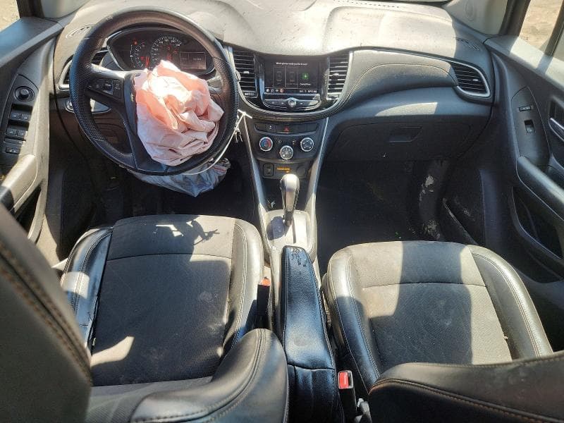 2021 CHEVROLET TRAX 8