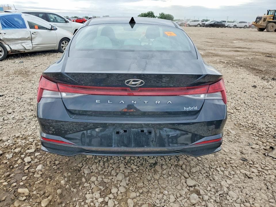 2023 HYUNDAI ELANTRA LIMITED 6
