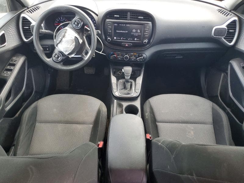 2022 KIA SOUL LX 8