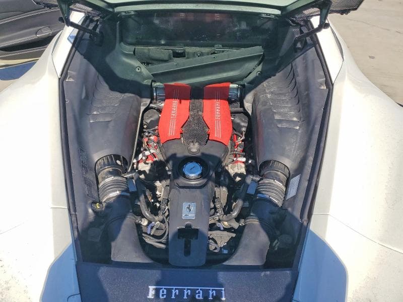 2018 FERRARI 488 GTB 11