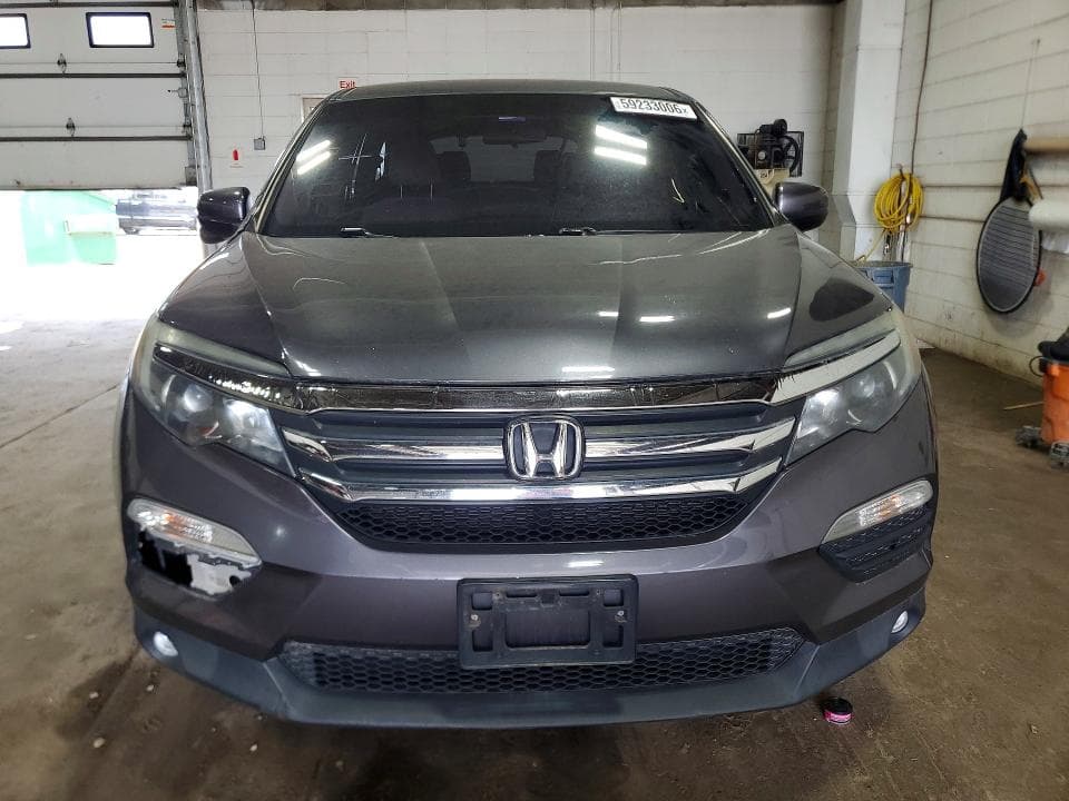 2017 HONDA PILOT EX 5