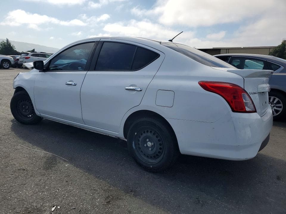 2019 NISSAN VERSA SV 2