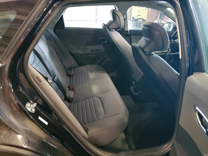 2025 KIA K4 EX 10