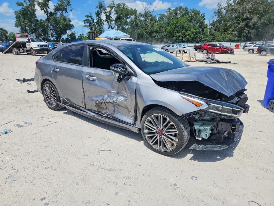 2024 KIA FORTE GT 4