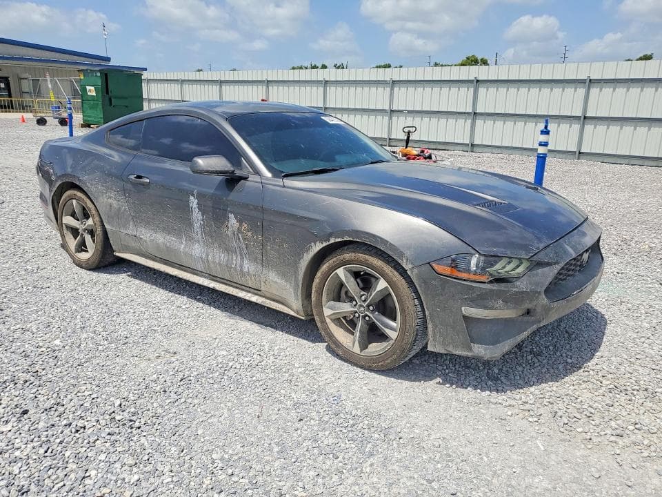 2018 FORD MUSTANG 4