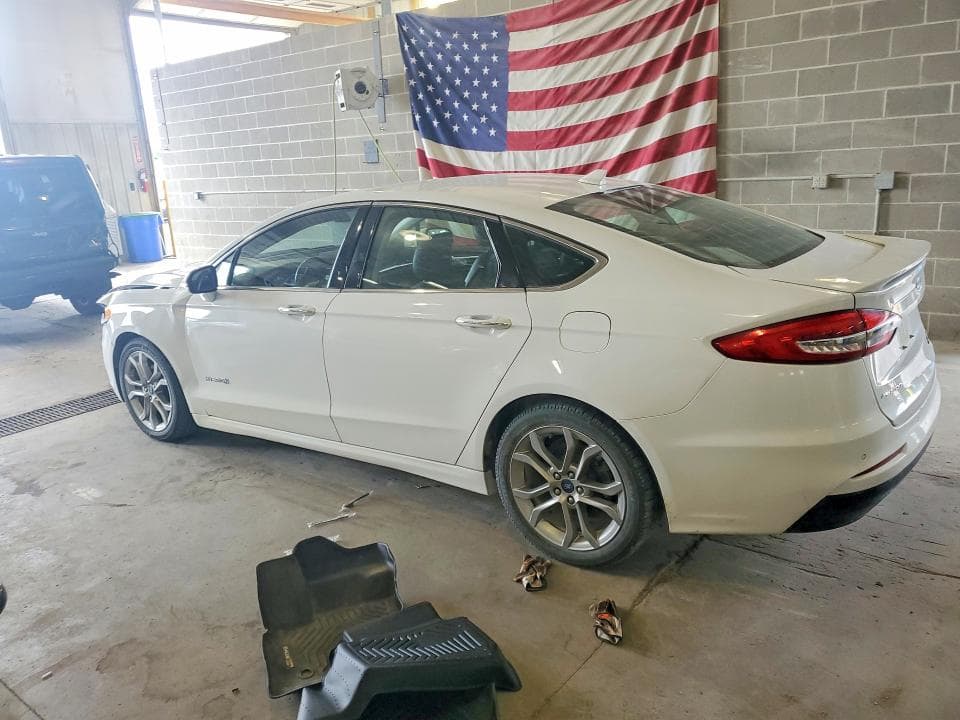 2019 FORD FUSION TITANIUM 2
