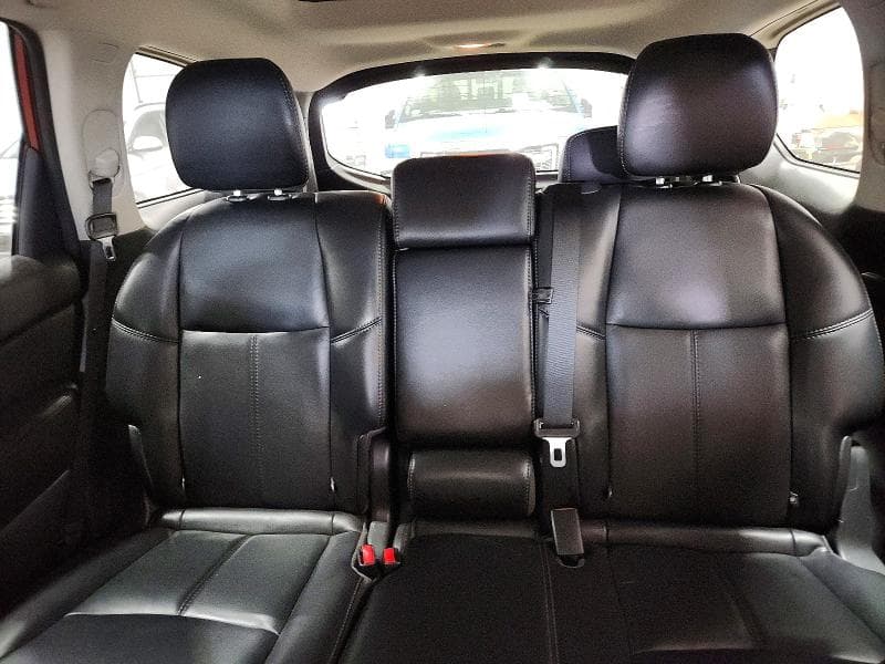 2017 NISSAN PATHFINDER SL 10