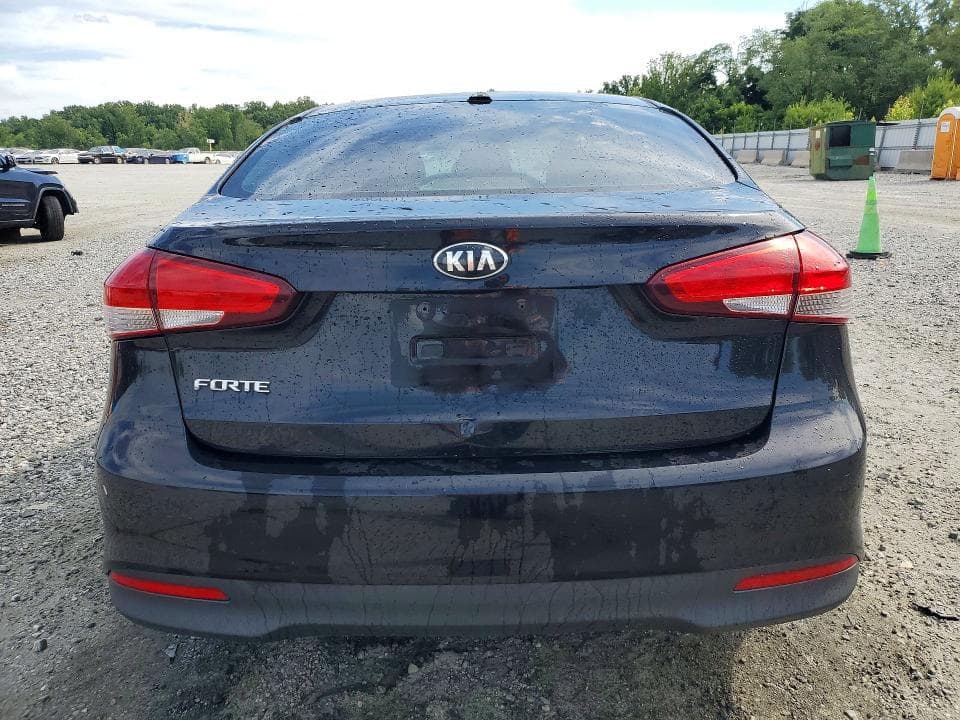 2017 KIA FORTE LX 6