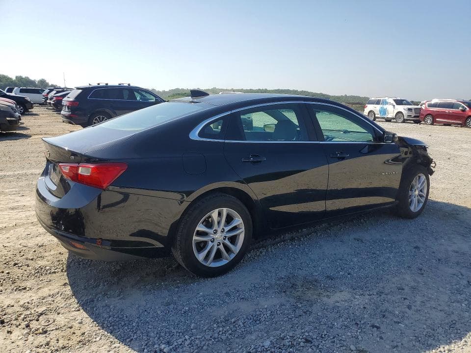 2017 CHEVROLET MALIBU LT 3