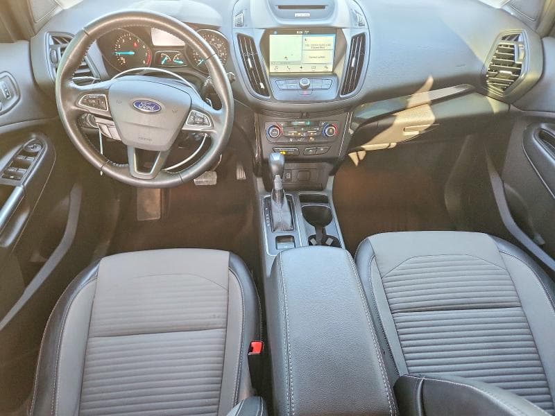 2017 FORD ESCAPE SE 8