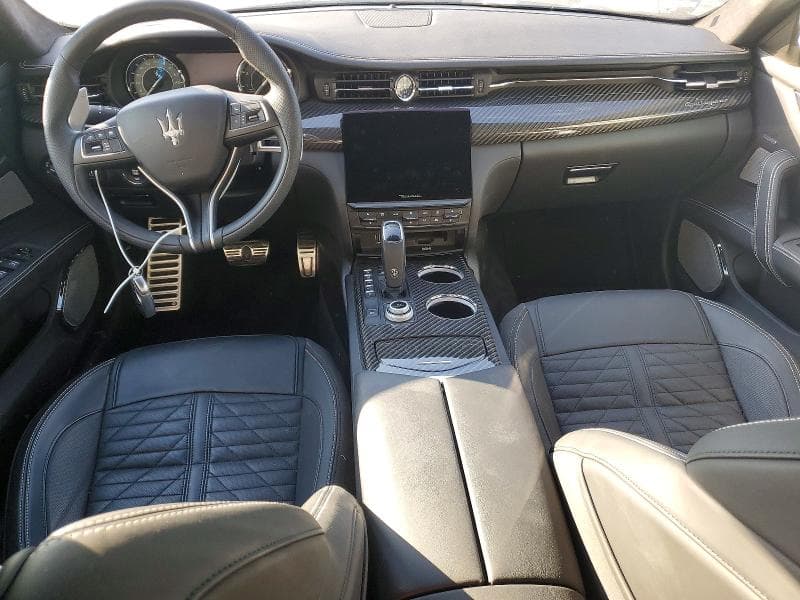 2023 MASERATI QUATTROPORTE MODENA 8