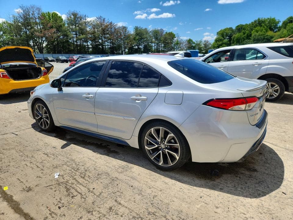 2020 TOYOTA COROLLA SE 2