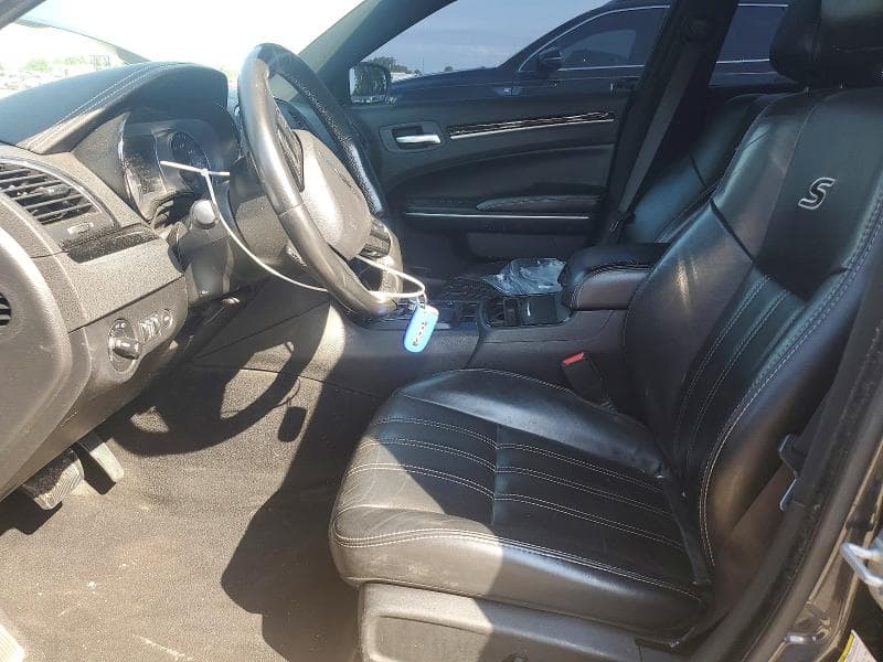 2019 CHRYSLER 300 S 7