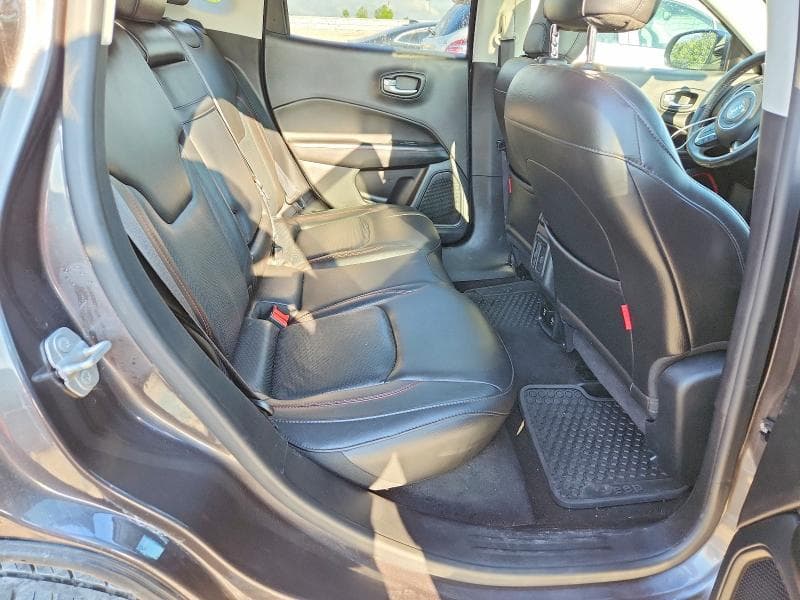 2018 JEEP COMPASS TRAILHAWK 11