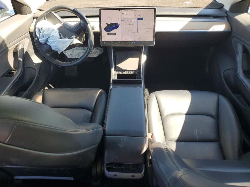 2018 TESLA MODEL 3 8