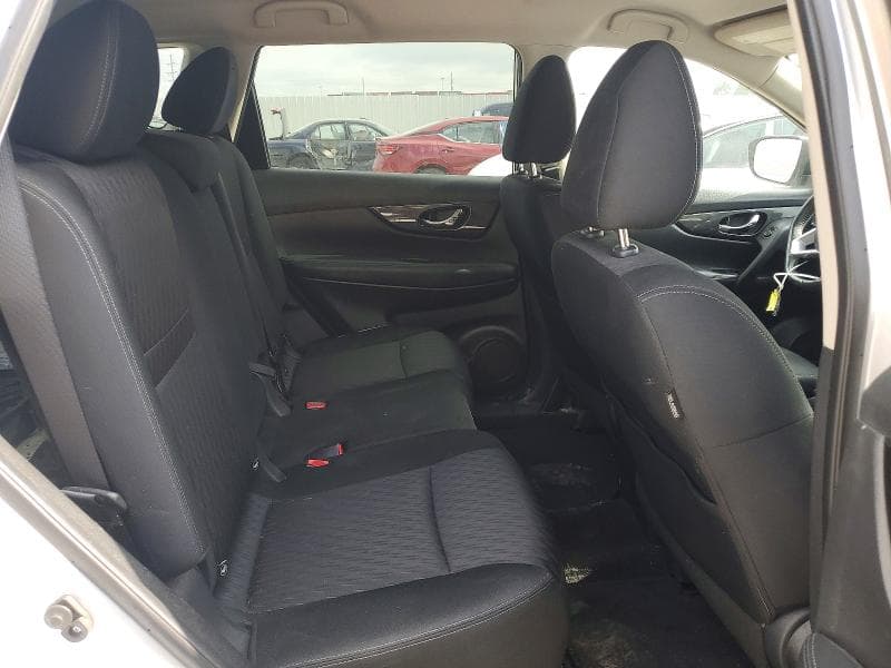 2018 NISSAN ROGUE SV 10