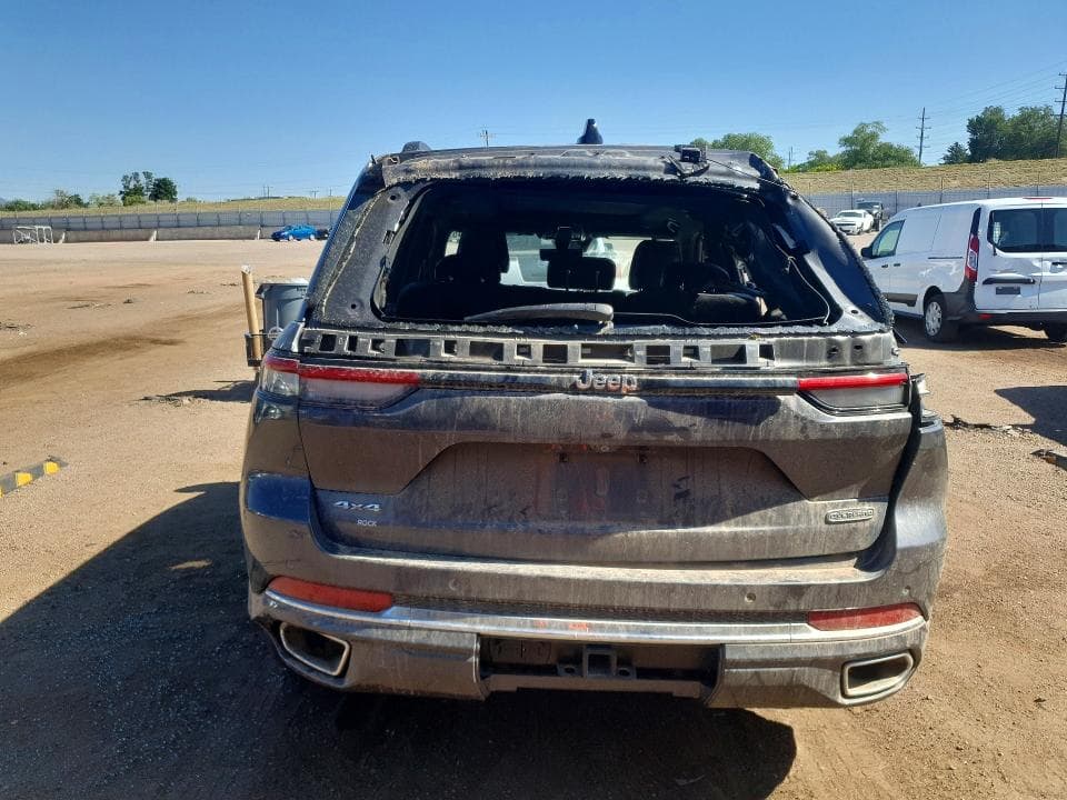 2023 JEEP GRAND CHEROKEE OVERLAND 6