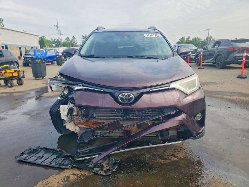 2018 TOYOTA RAV4 XLE 5