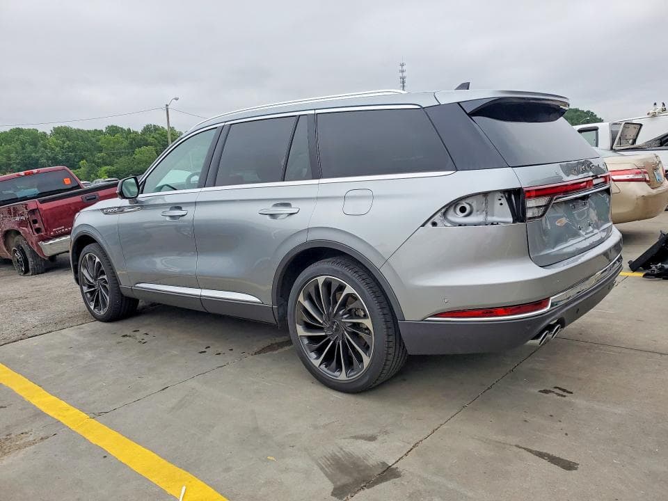 2023 LINCOLN AVIATOR RESERVE 2