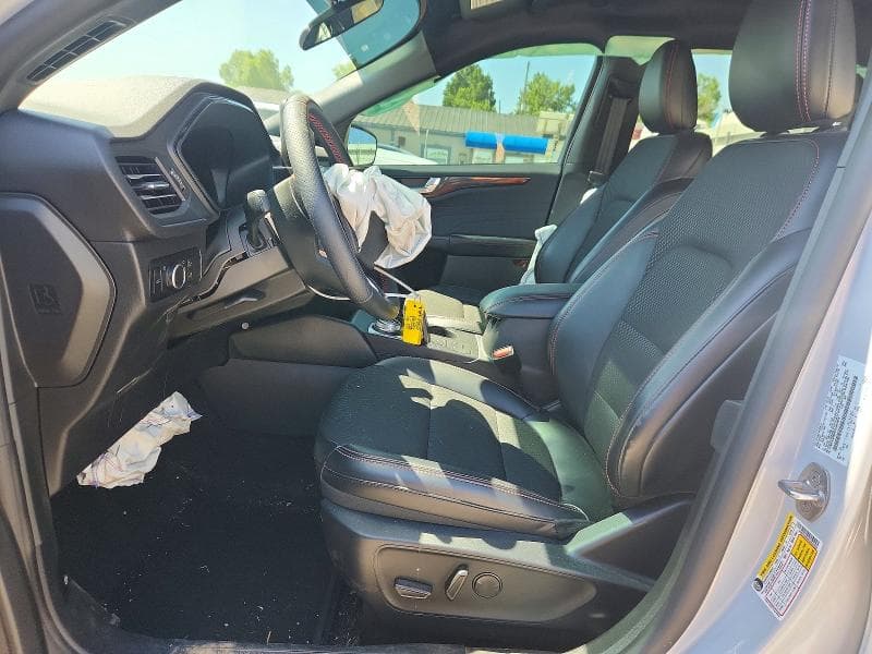 2025 FORD ESCAPE ST LINE 7