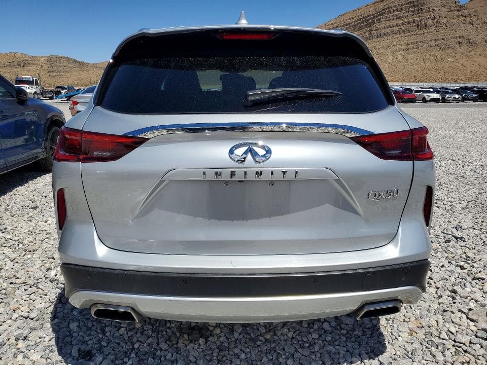 2021 INFINITI QX50 LUXE 6