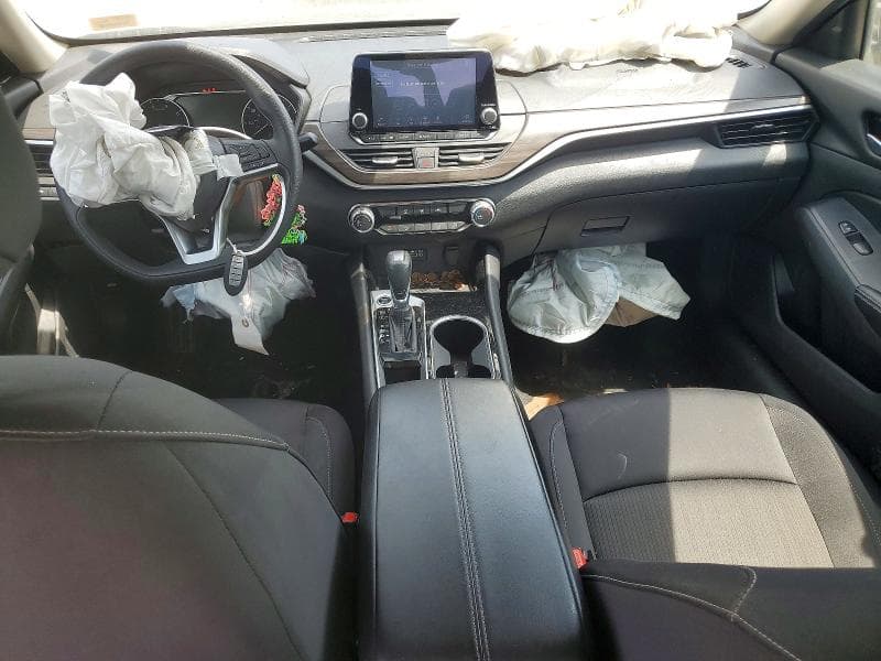 2024 NISSAN ALTIMA SV 8