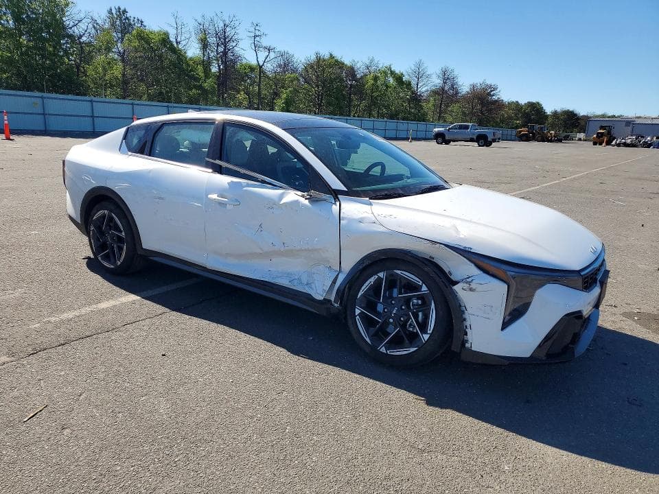 2025 KIA K4 GT LINE 4