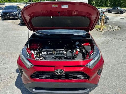 2023 TOYOTA RAV4 XLE 9