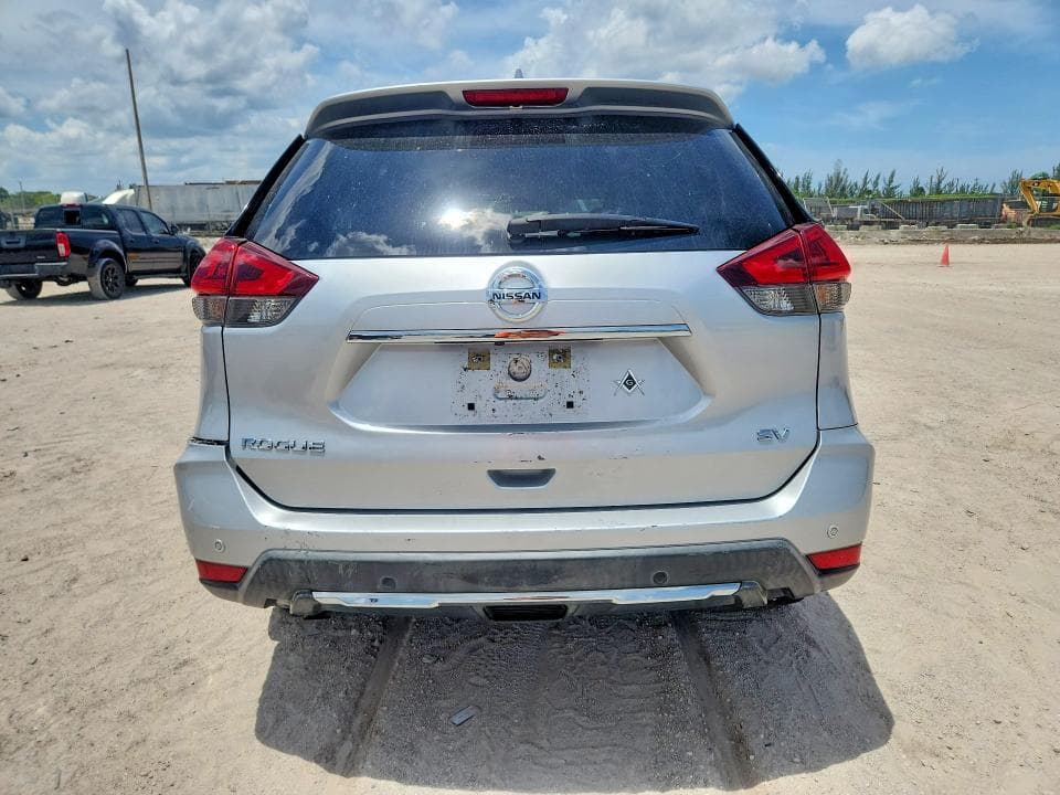 2020 NISSAN ROGUE SV 6