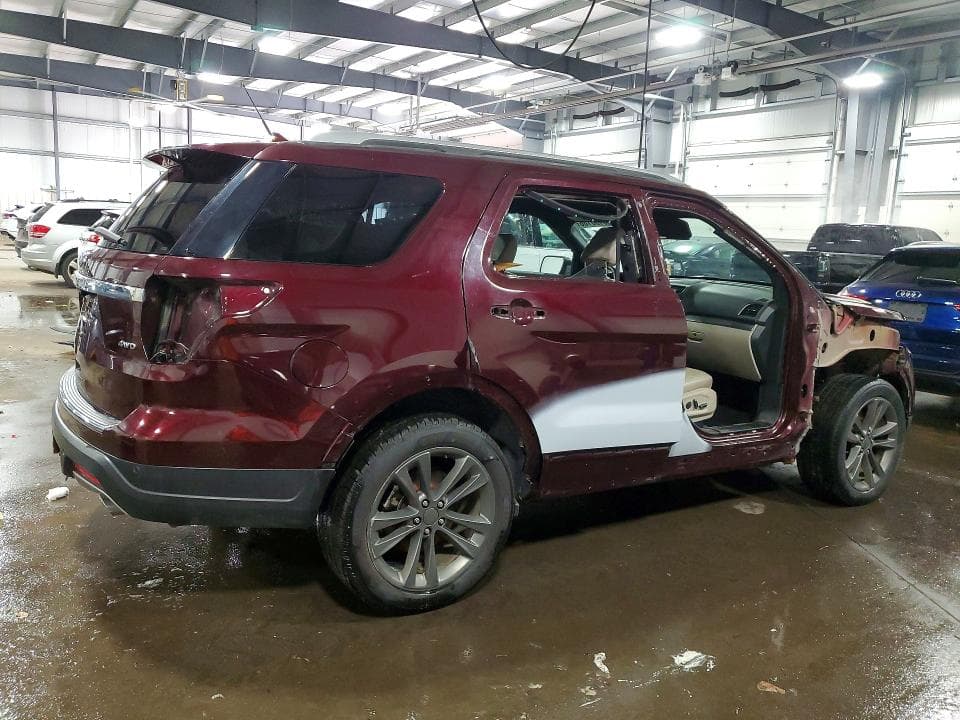 2018 FORD EXPLORER XLT 3