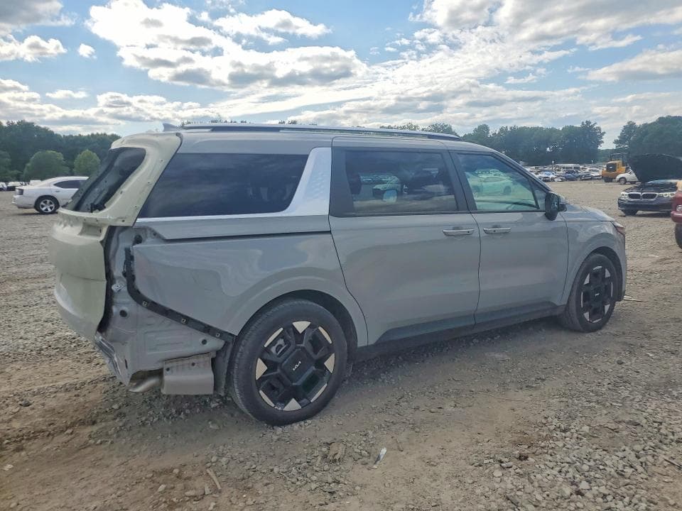 2025 KIA CARNIVAL EX 3
