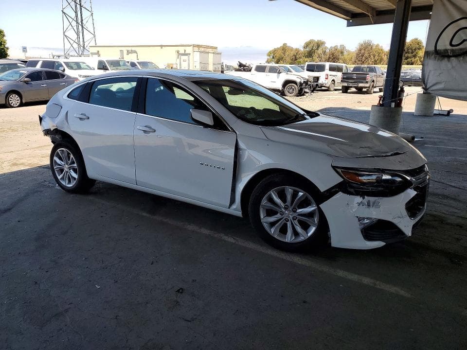 2023 CHEVROLET MALIBU LT 4